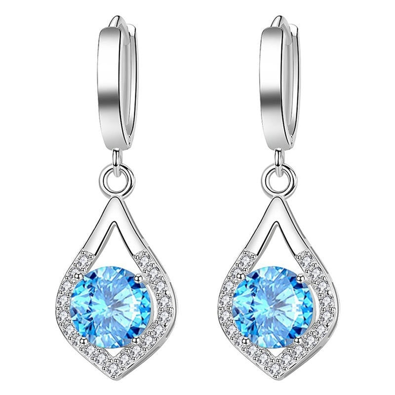 Accesorii Delicate: Cercei Argint 925 Huggie cu Montură de Topaz Albastru 5.6g