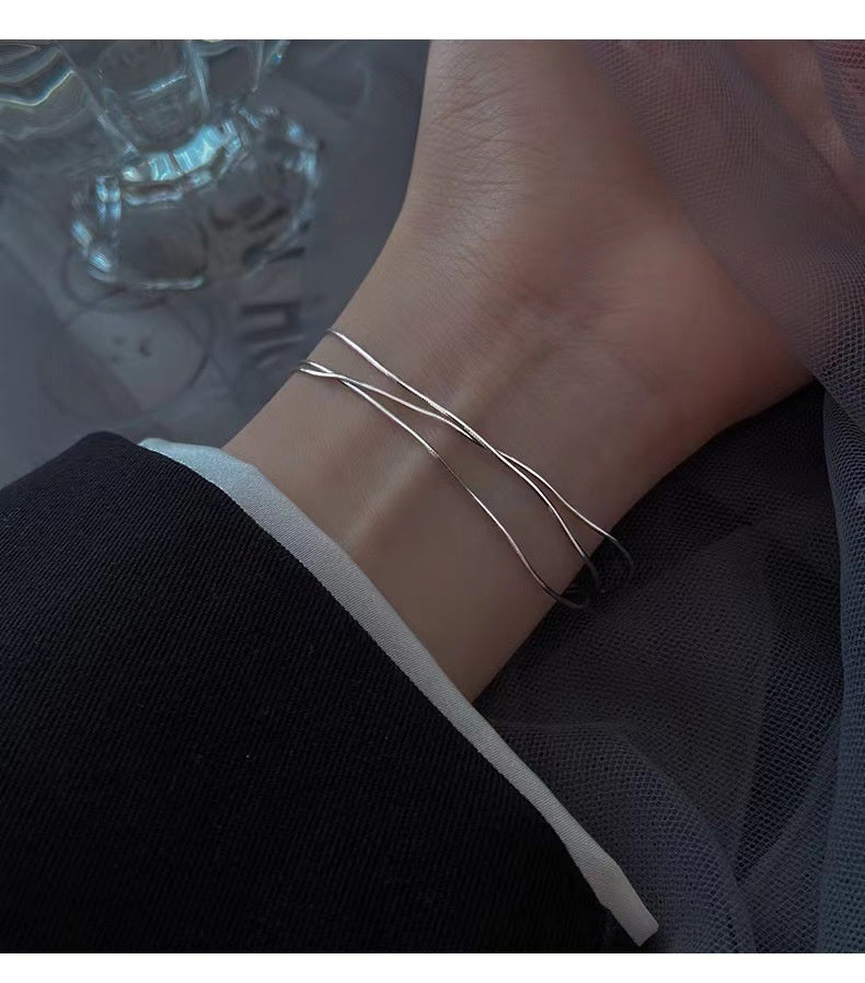 Brățară Deosebită Din Argint 925 – Accesoriu Modern, Versatil Și Elegant