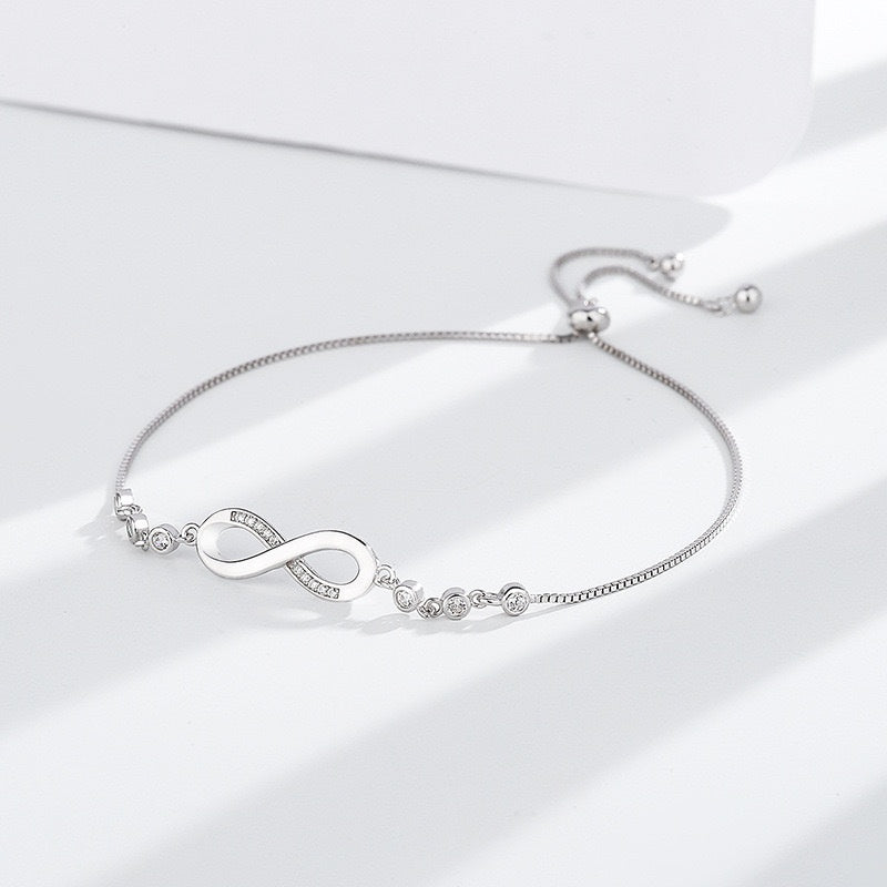 Brățară Infinit din Argint S925 – Simbol al Iubirii și Eleganței 2.8g