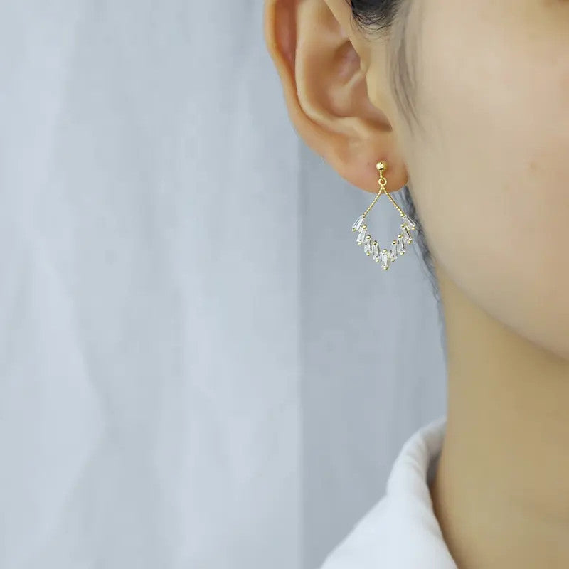 Cercei Argint 925 Gold Cu zirconiu placati cu aur 2.7g