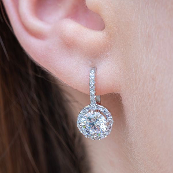 Cercei Din Argint 925 Rotunzi Tip Picatura Cu Pietre Stralucitoare Design Elegant Clasic Pentru Femei Accesorii Rafinate Pentru Tinute De Zi Si Ocazii Speciale 2.5g
