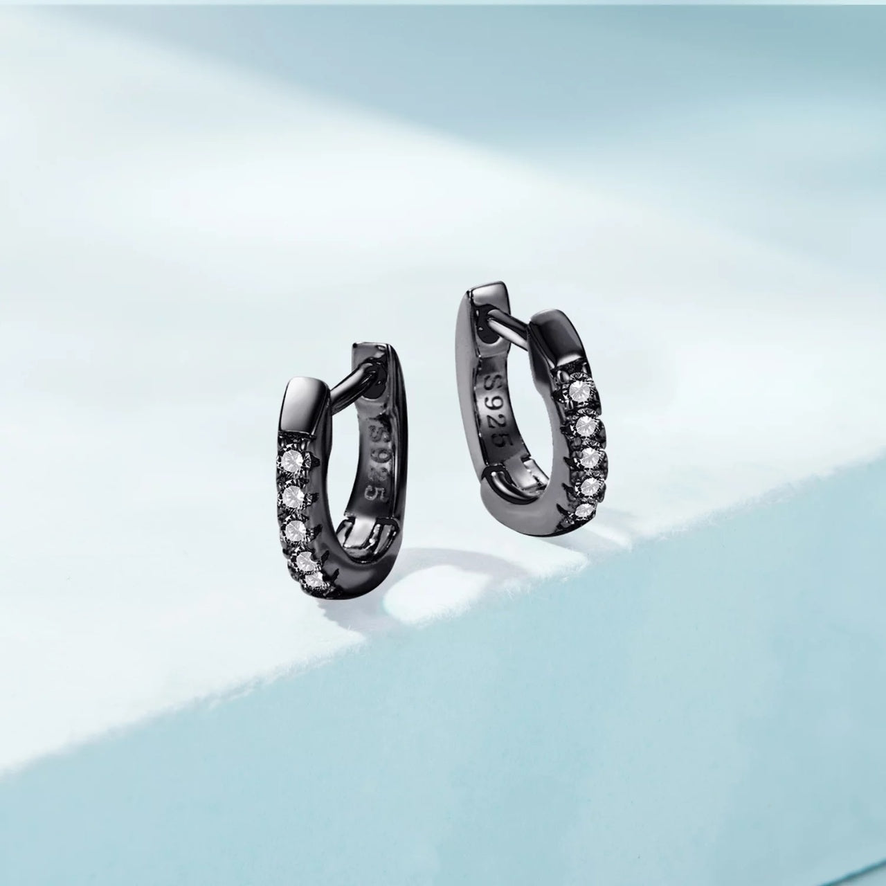 Cercei din argint Black Studded Circles, Argint 925, Pentru Femei