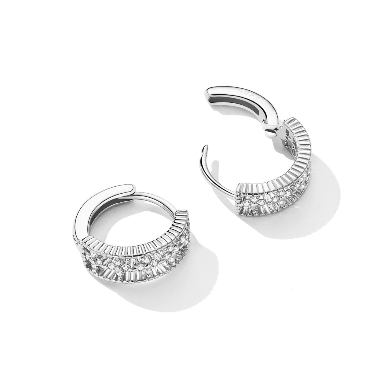 Cercei din argint Glam Studded Circles, Argint 925, Pentru Femei 1.62g
