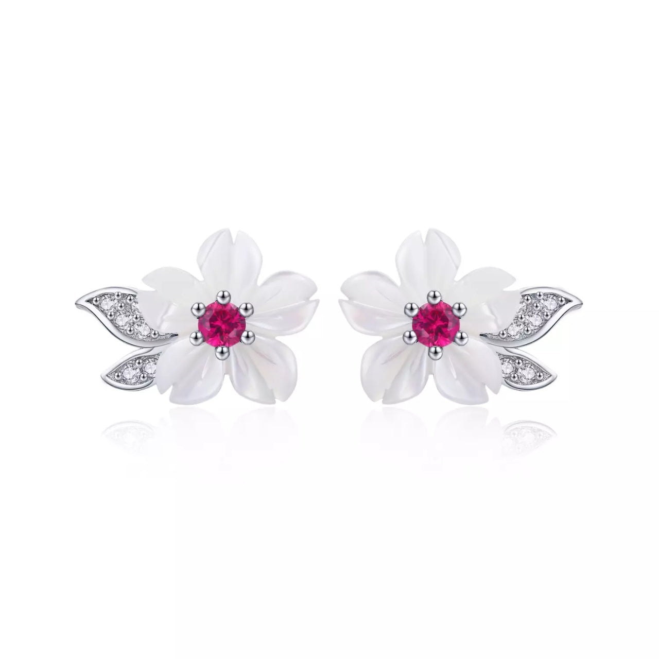 Cercei din argint Glamour White Flowers, Argint 925, Pentru Femei 1.64g