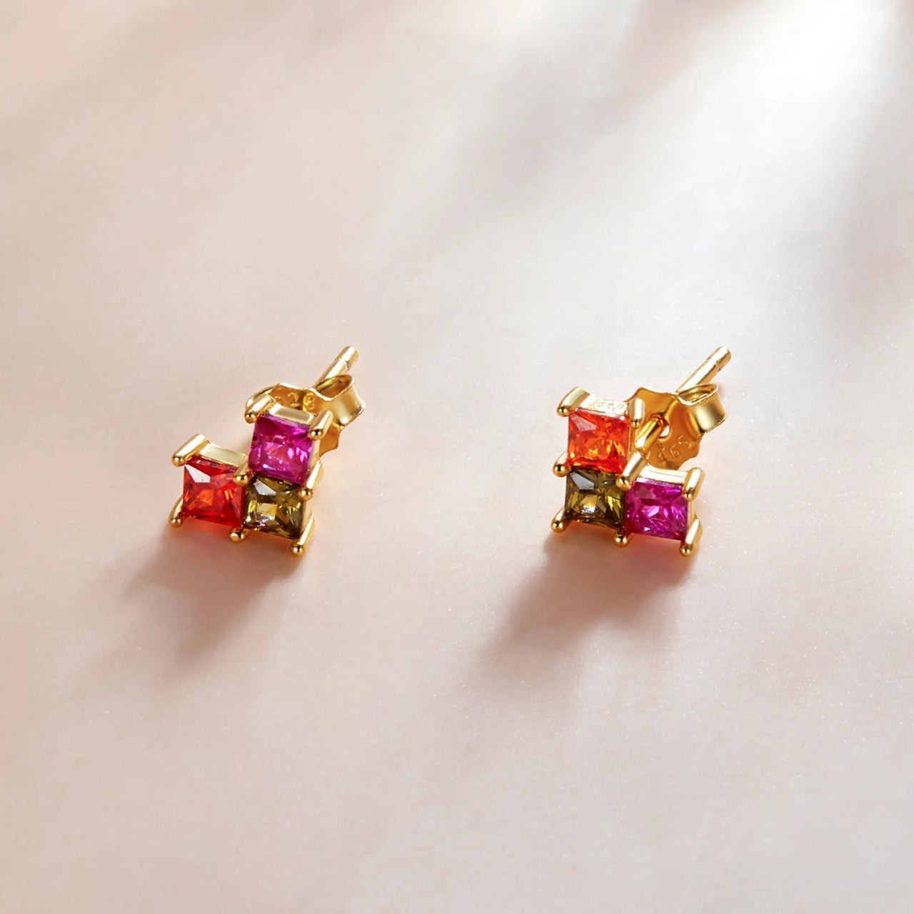 Cercei din argint Golden Colorful Cubes, Argint 925, Pentru Femei