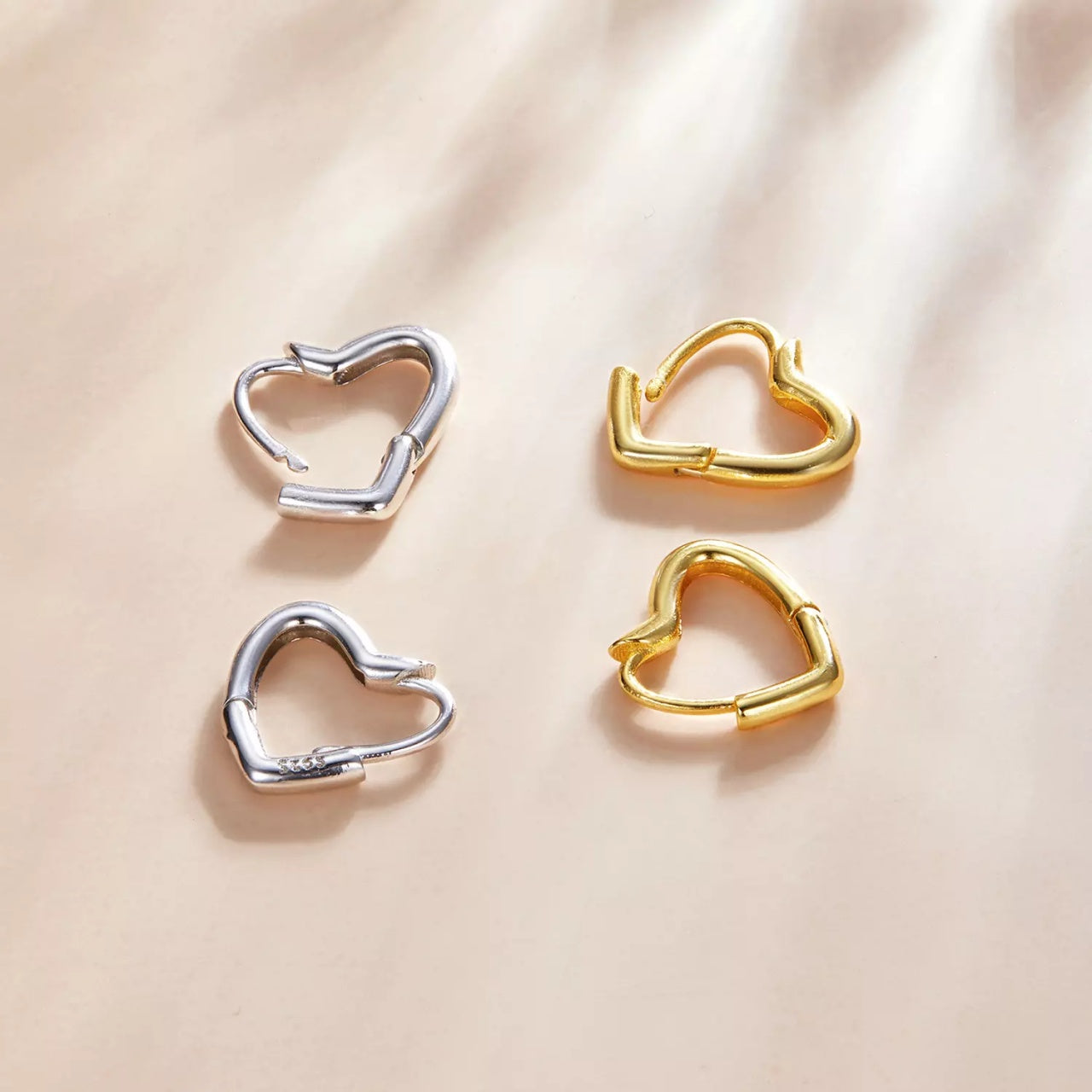 Cercei din argint Golden Lovely Little Hearts, Argint 925, Pentru Femei