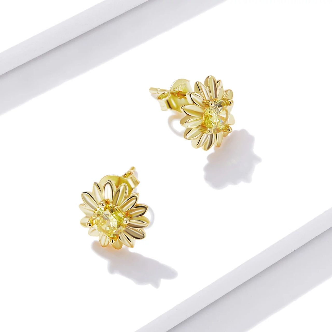 Cercei din argint Golden Yellow Flowers, Argint 925, Pentru Femei