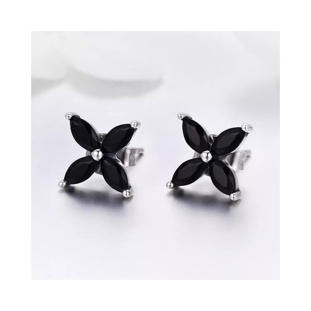 Cercei din argint Little Black Flower, Argint 925, Pentru Femei