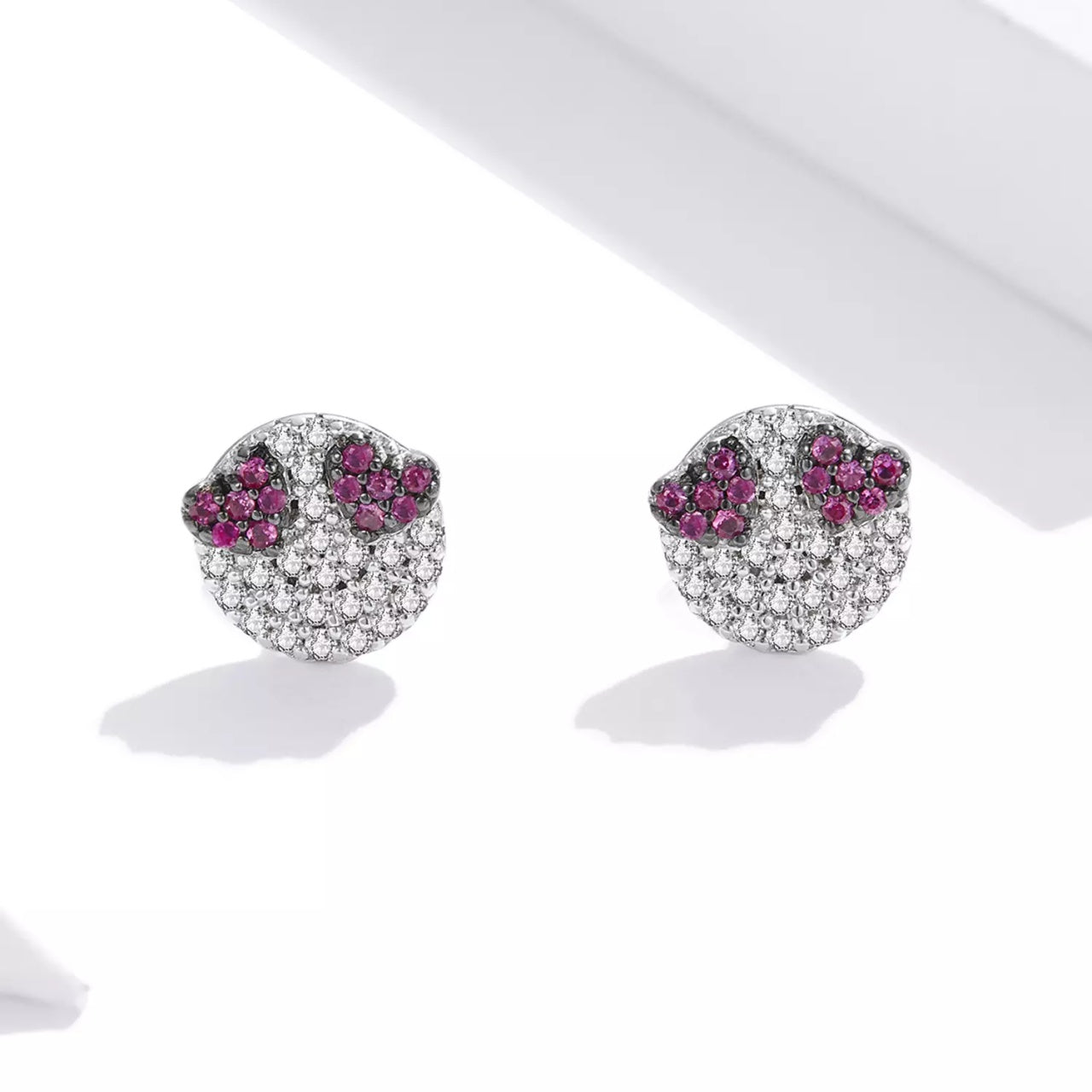 Cercei din argint Loving Eyes Studs, Argint 925, Pentru Femei 1.63g