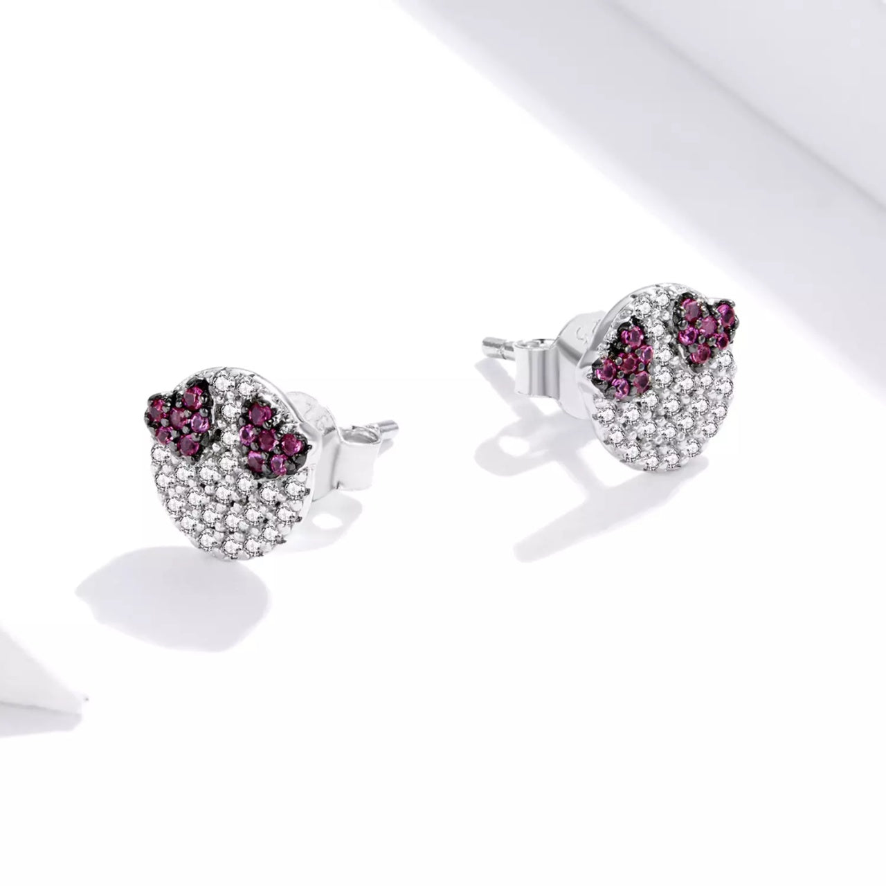 Cercei din argint Loving Eyes Studs, Argint 925, Pentru Femei 1.63g