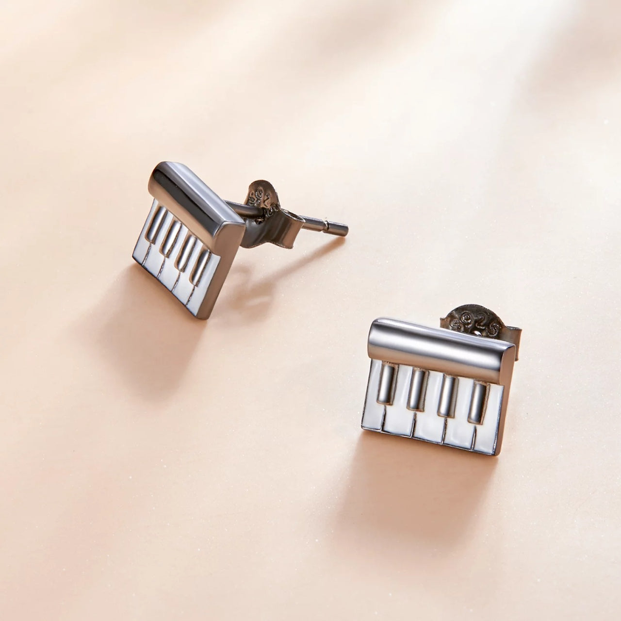 Cercei din argint Mini Piano Studs, Argint 925, Pentru Femei 1.80g