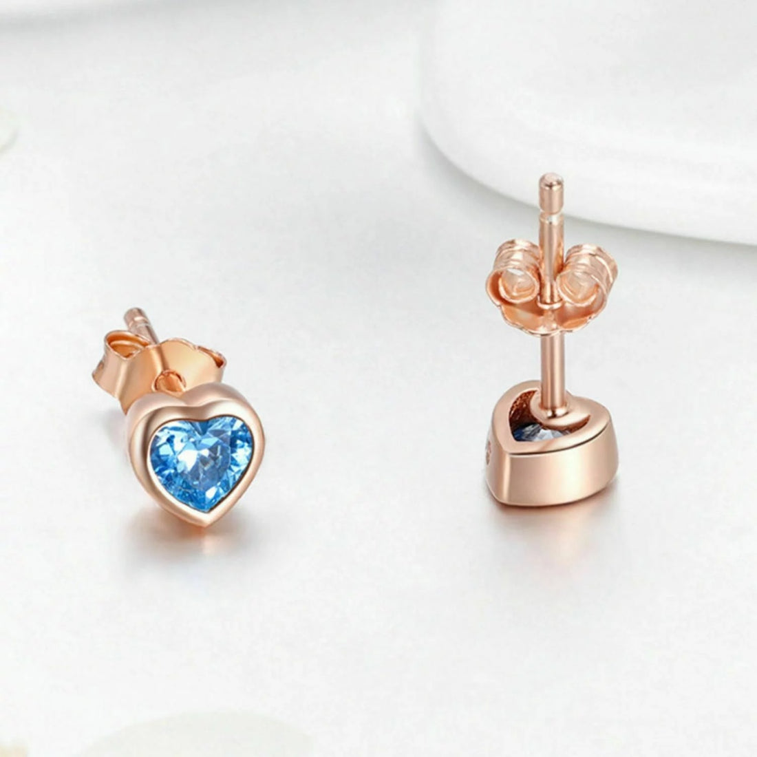 Cercei din argint Rose Gold Blue Heart, Argint 925, Pentru Femei 1.14g
