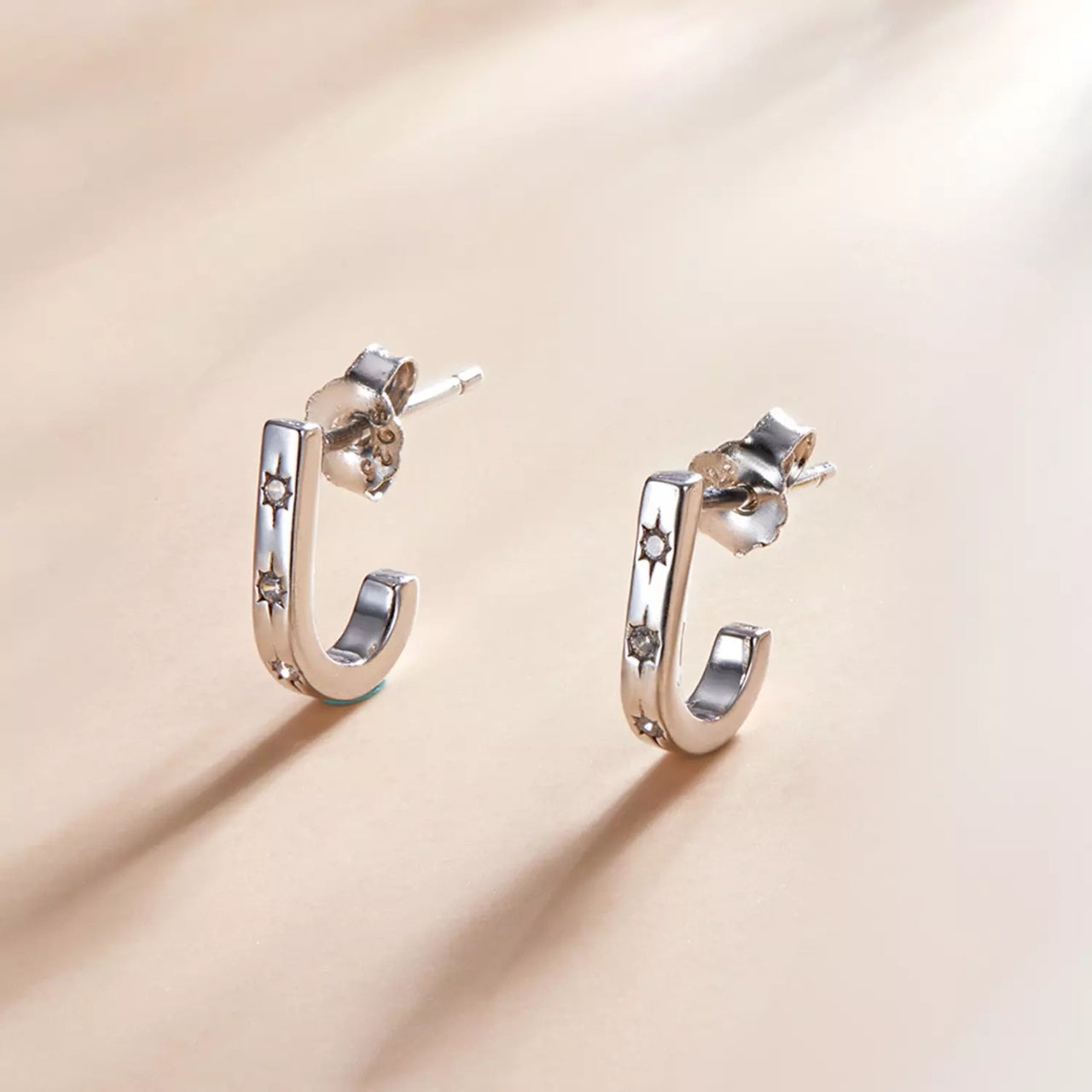 Cercei din argint Silver J Earrings, Argint 925, Pentru Femei