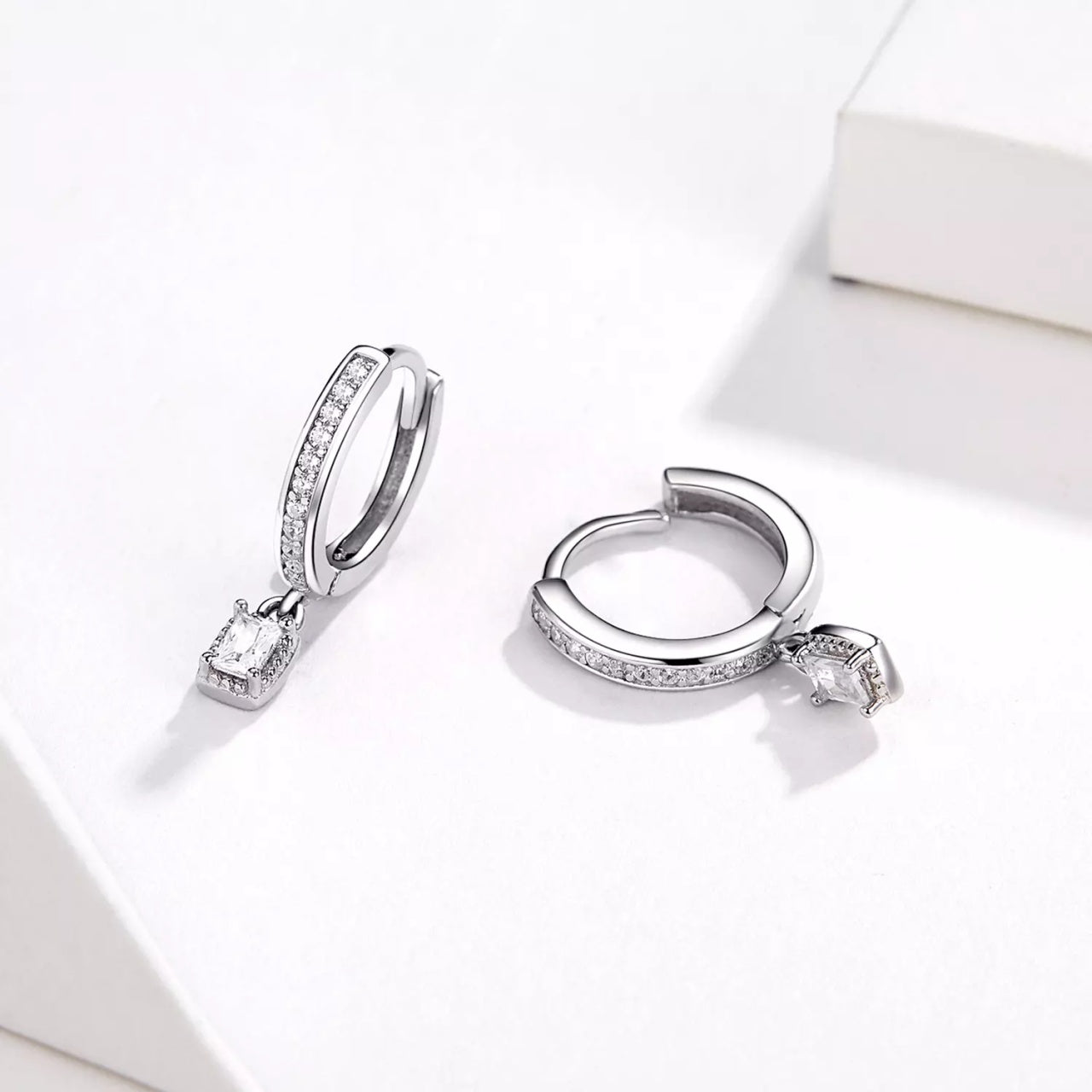 Cercei din argint Sparklin Square Hoops, Argint 925, Pentru Femei