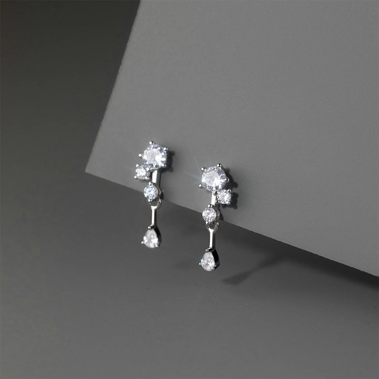 Cercei din argint Sparkling Droplets, Argint 925, Pentru Femei