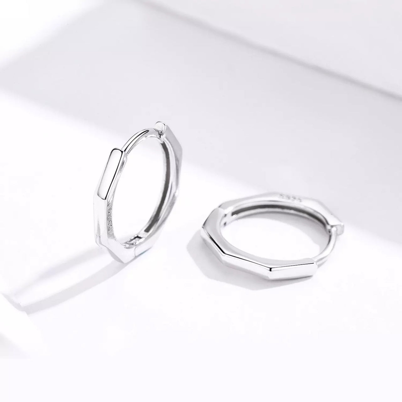 Cercei din argint Squared Hoops, Argint 925, Pentru Femei 1.96g