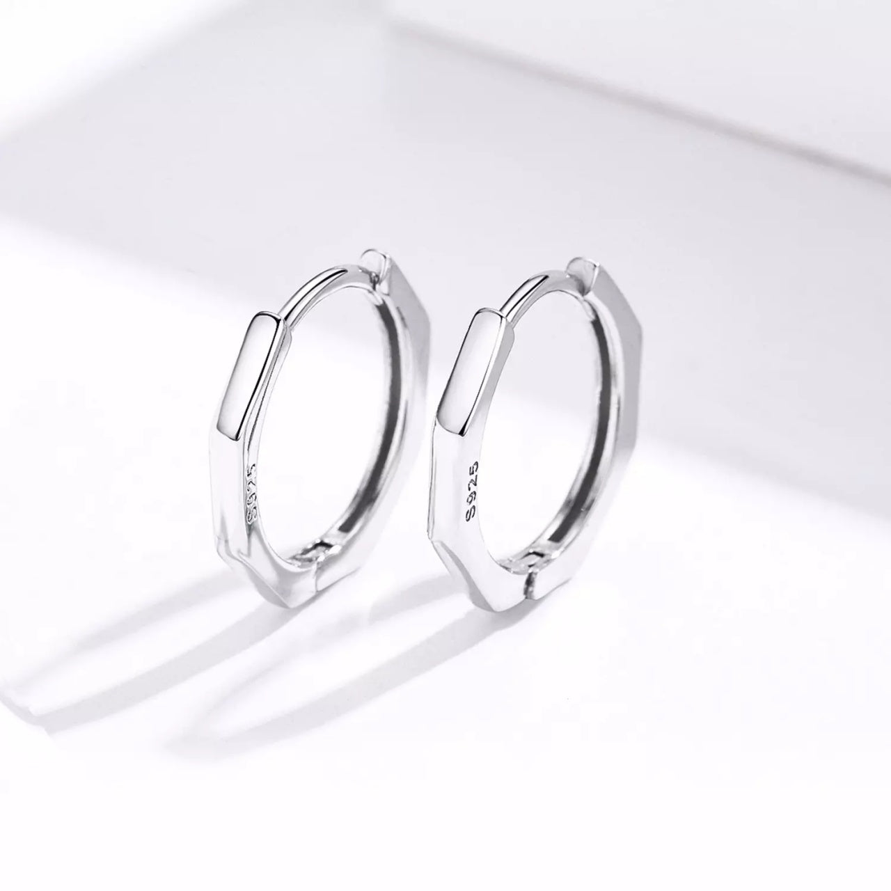 Cercei din argint Squared Hoops, Argint 925, Pentru Femei 1.96g