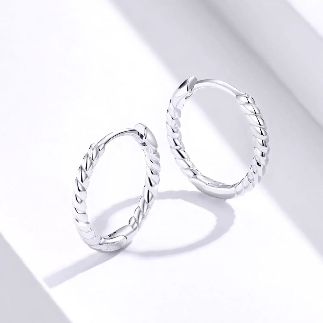 Cercei din argint Swirl Small Hoops, Argint 925, Pentru Femei