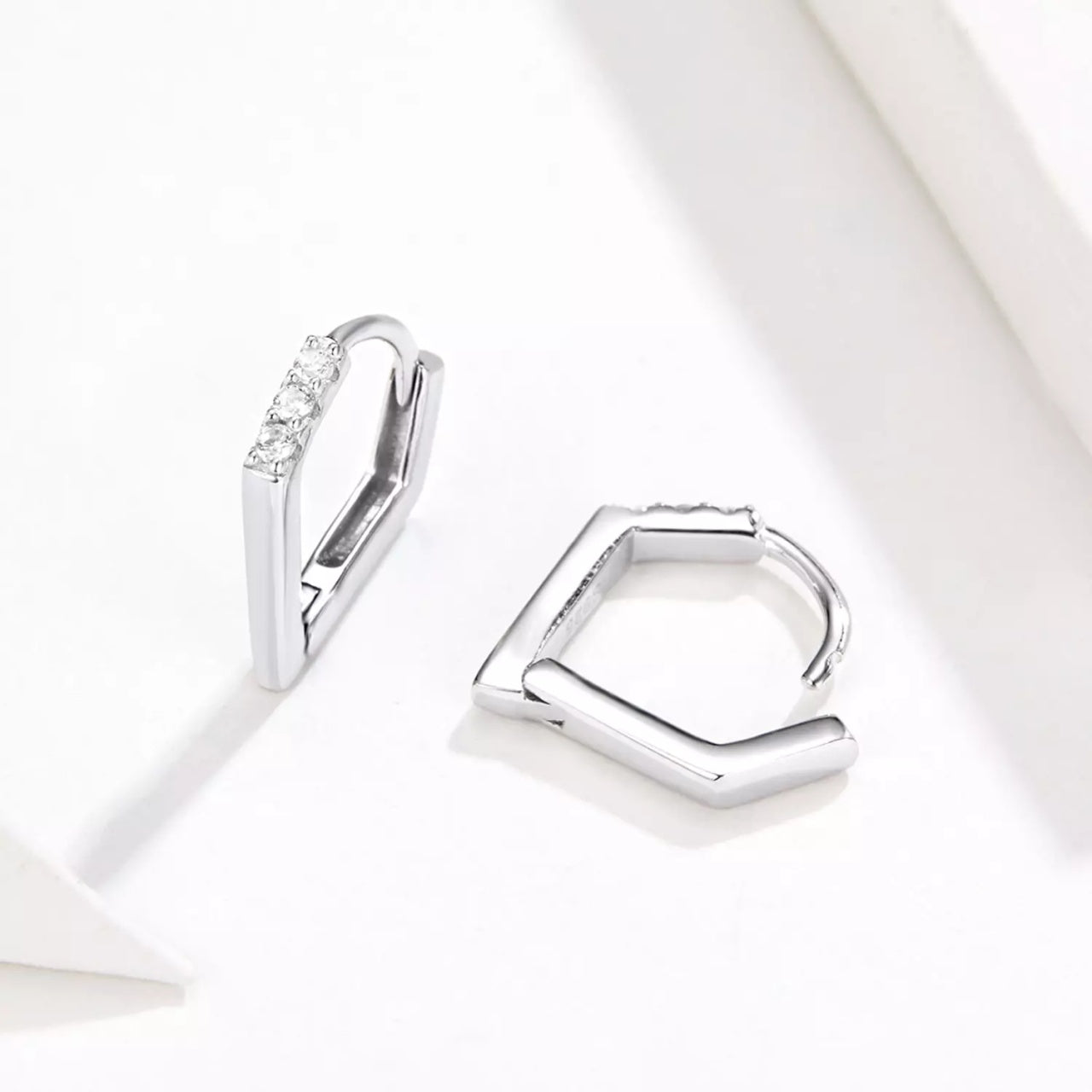 Cercei din argint V Shape Hoops, Argint 925, Pentru Femei