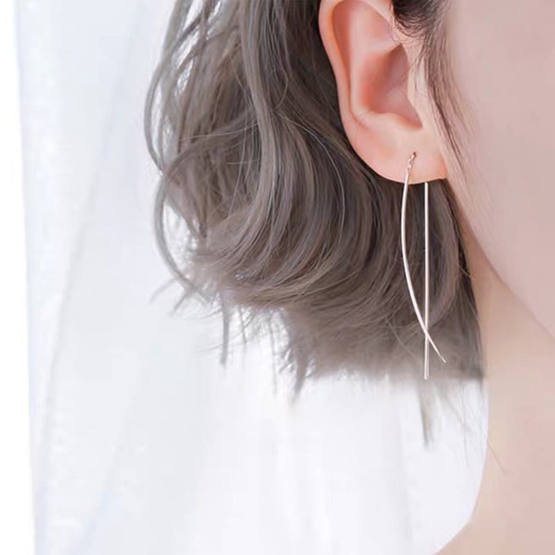 Cercei Lungi din Argint 925: Eleganță și Minimalism la 5.5 cm