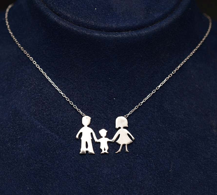 Colier Argint 925 Happy Family 3, Baiat Persoane Mama , Tata si Baietelul 2.6g