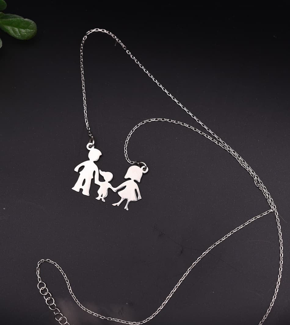 Colier argint 925 Happy Family 3 Persoane Fetita , Mama si Tata 2.6g