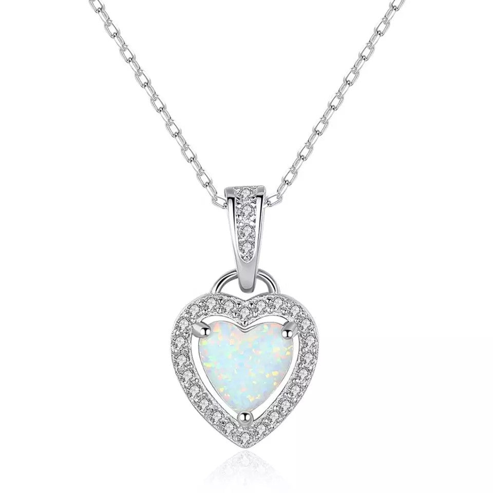 Colier din Argint 925 Inima cu Piatra Opal 2.11g