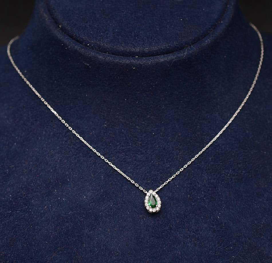 Colier din Argint 925 Lacrima cu piatra Verde 1.3g