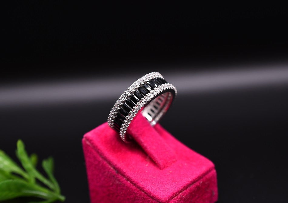 Inel Argint 925 cu Zirconii Black 5g