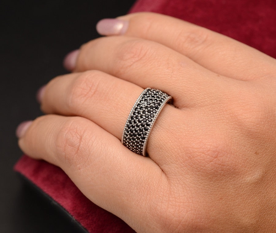 Inel Argint 925 cu Zirconii Black Onix 4.7g