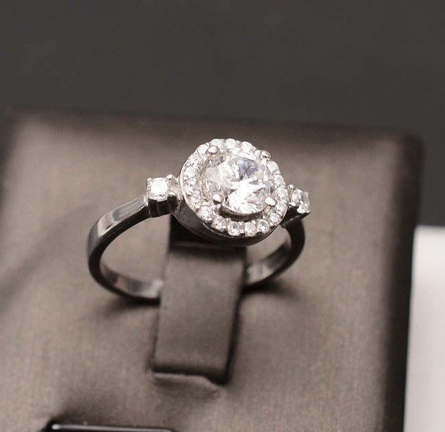 Inel Argint 925 Si Cristale De Zirconiu Alb 3.0g