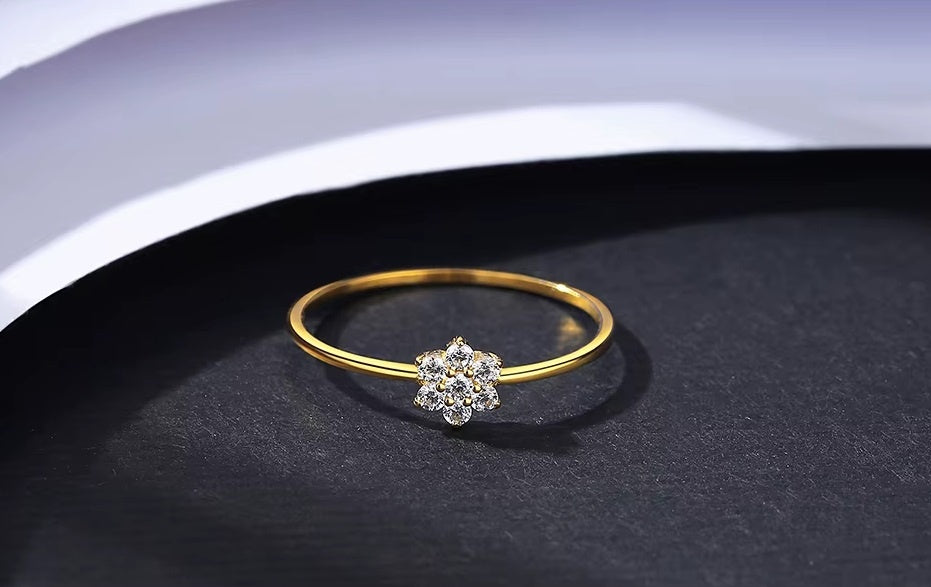 Inel Femei Placat Aur 18K, Model Delicat Cu Floare Din Zirconiu, Stralucire Eleganta, Design Minimalist