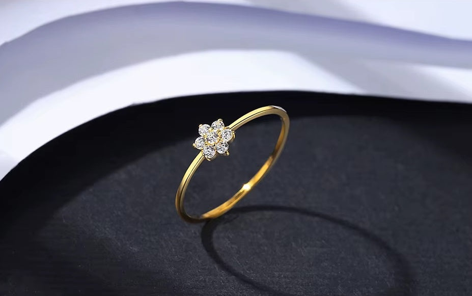 Inel Femei Placat Aur 18K, Model Delicat Cu Floare Din Zirconiu, Stralucire Eleganta, Design Minimalist
