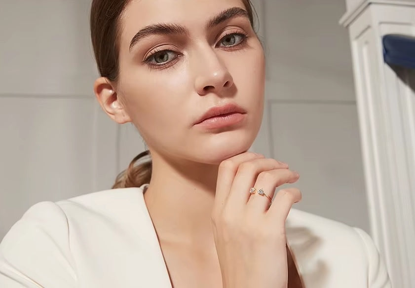 Inel Reglabil Femei, Design Modern Cu Doua Pietre Zirconiu, Argint 925 Placat Aur 18K