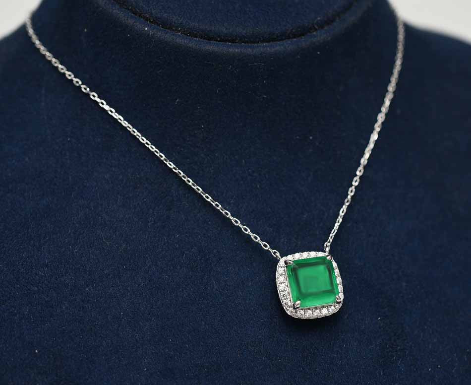 Lantisor Din Argint 925 Smarald Verde Patrat 4.8g