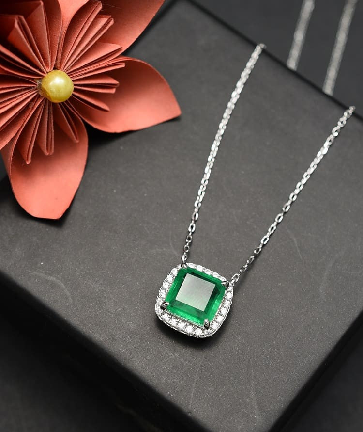 Lantisor Din Argint 925 Smarald Verde Patrat 4.8g