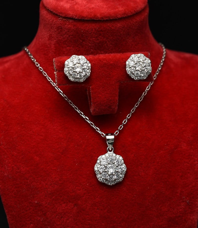Set Argint 925 Cercei, Pandantiv, Lantisor Crystal Dream 6.5g