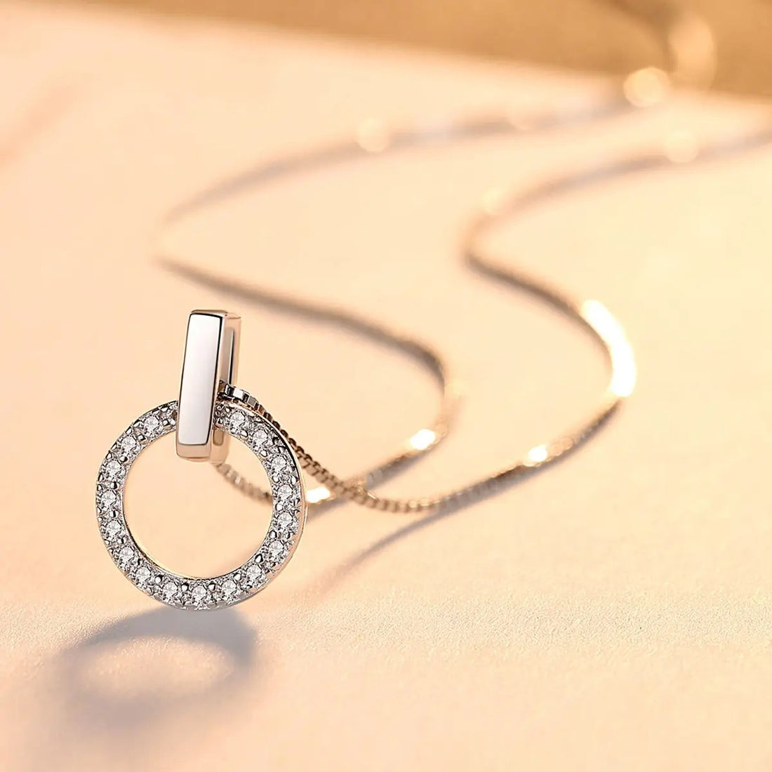 Set Cercei si Lantisor model pe Rotund din argint S925 zirconiu cubic de lux