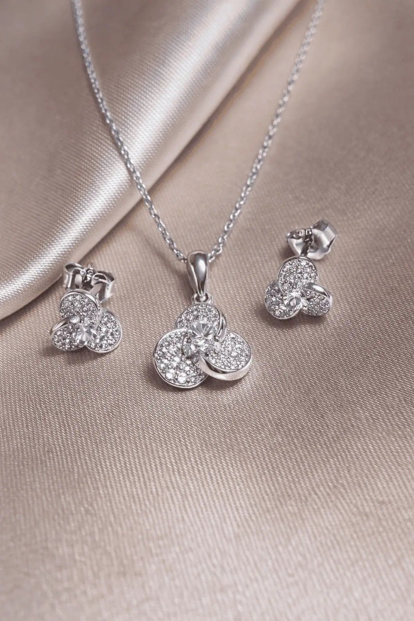 Set Colier și Cercei Design Trei Elemente Trinity Din Argint 925 Placat Cu Zirconii – Design Strălucitor