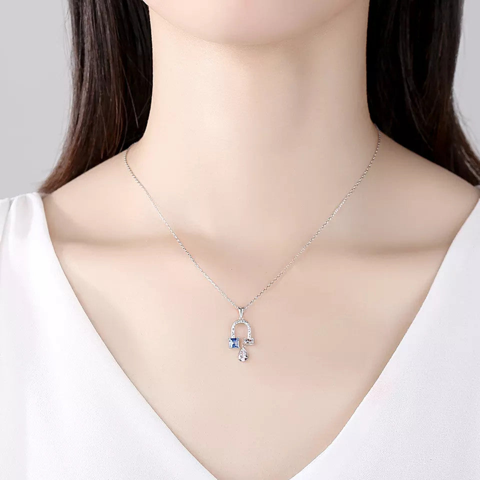 Set Colier si Cercei Din Argint 925 Piatra Albastra 3.7g