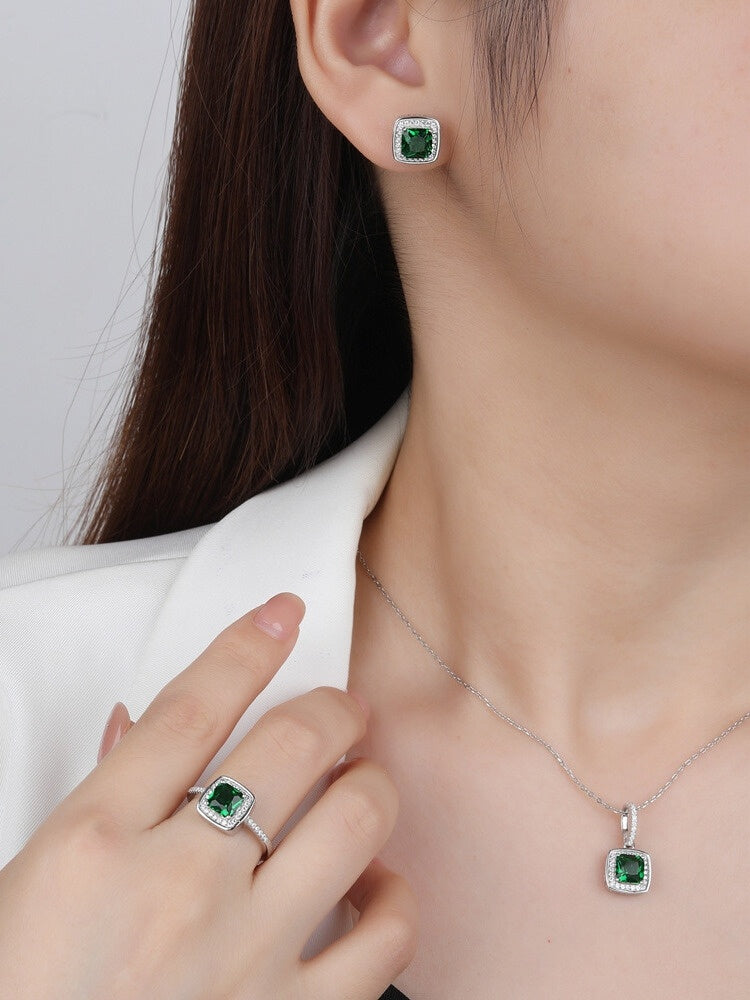 Set complet bijuterii argint 925, colier, cercei si inel, cu piatra smarald verde si zirconiu cubic, eleganta si rafinament Model